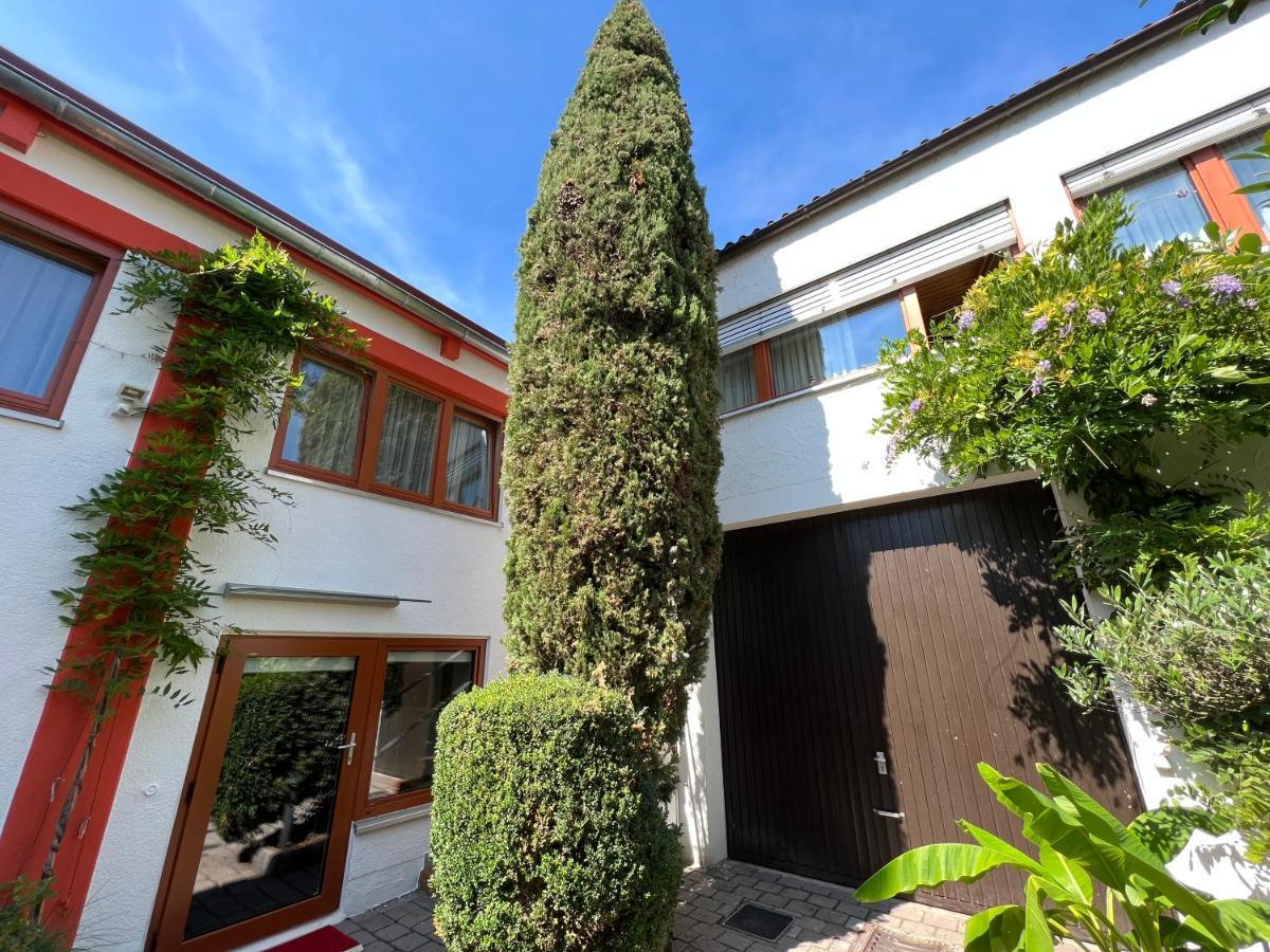 Haus Pia Executive Suites FDH Kültér fotó